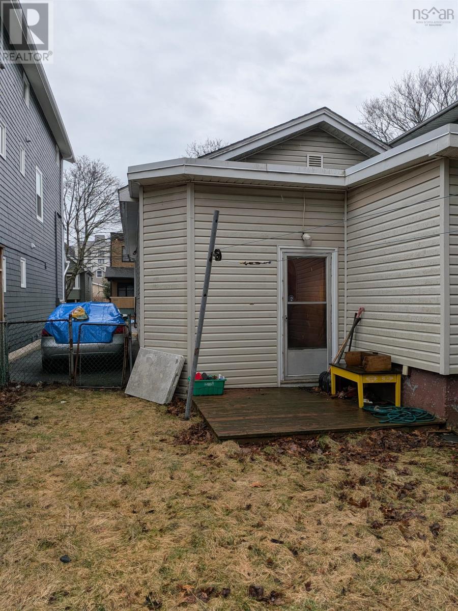 5655 Macara Street N, Halifax, Nova Scotia  B3K 1W3 - Photo 38 - 202607170