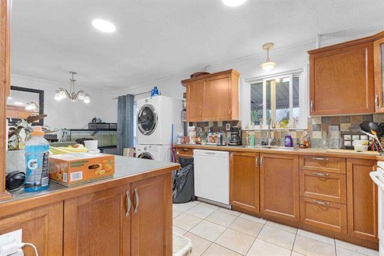 4815 201 Street, Langley, British Columbia  V3A 5V6 - Photo 10 - R3117381