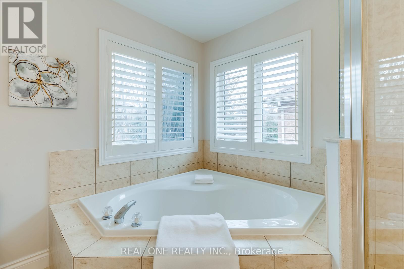 2326 Rockingham Drive, Oakville, Ontario  L6H 7J4 - Photo 25 - W13080594