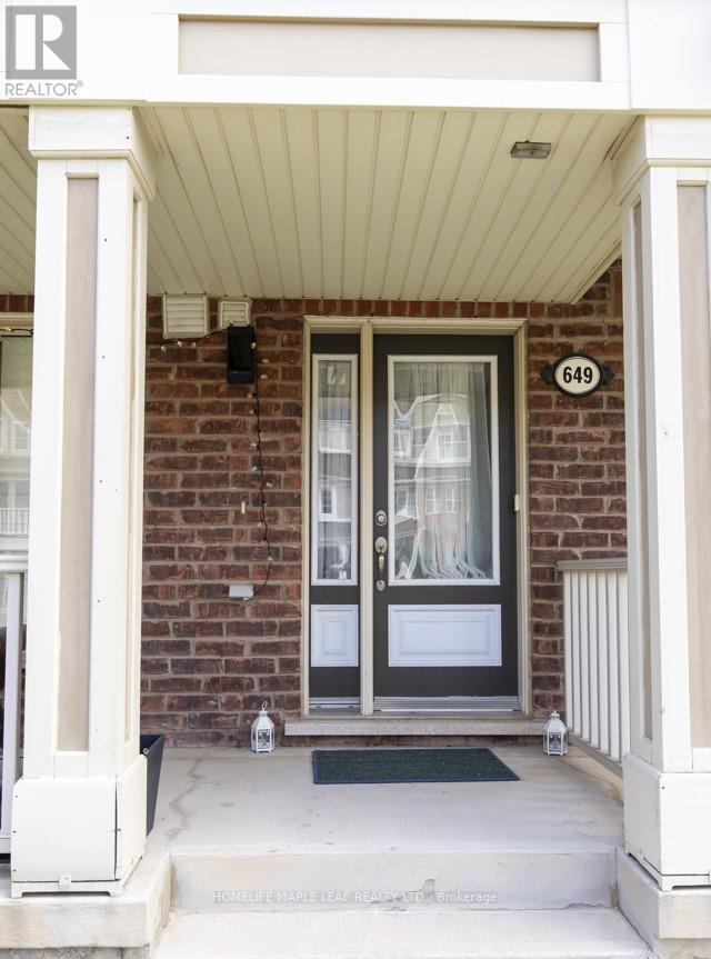649 Scott Boulevard, Milton, Ontario  L9T 0P2 - Photo 3 - W13080622