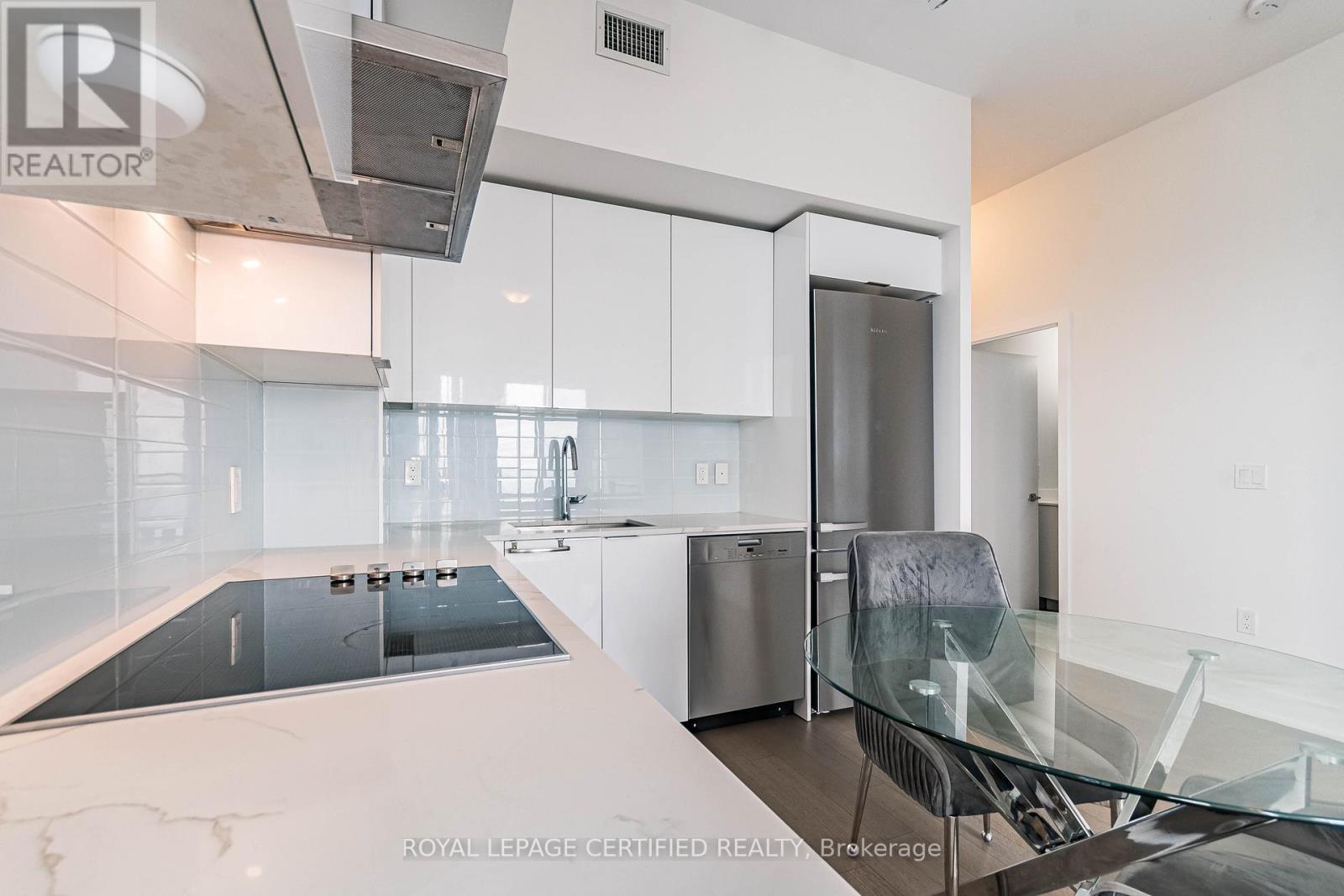 4701 - 20 Shore Breeze Drive, Toronto, Ontario  M8V 0C7 - Photo 11 - W13080652