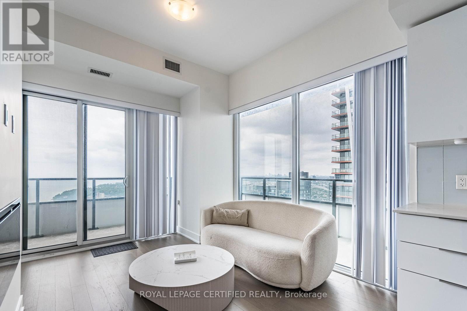 4701 - 20 Shore Breeze Drive, Toronto, Ontario  M8V 0C7 - Photo 13 - W13080652