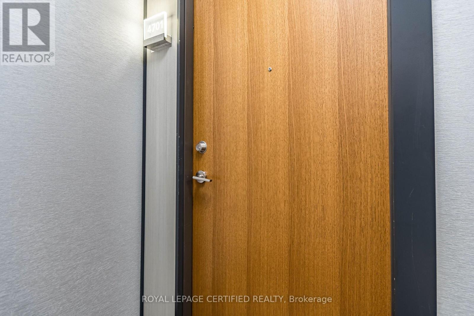 4701 - 20 Shore Breeze Drive, Toronto, Ontario  M8V 0C7 - Photo 5 - W13080652
