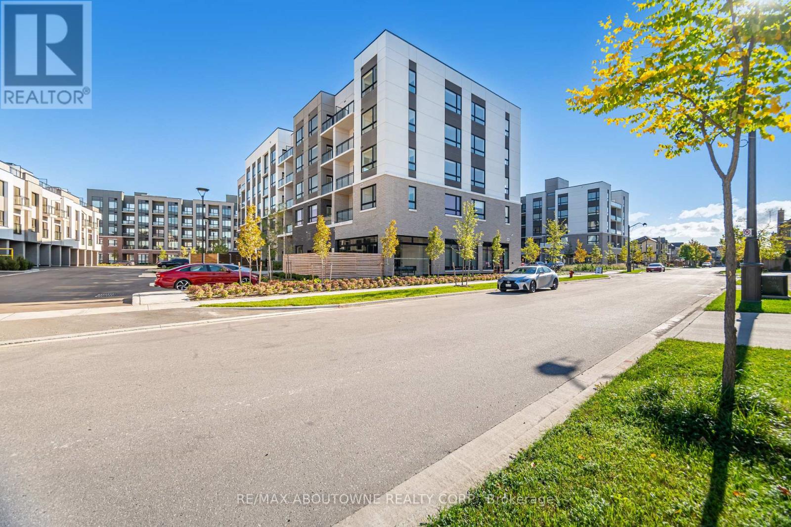 228 - 3250 Carding Mill Trail, Oakville, Ontario  L6M 5T3 - Photo 4 - W13080662