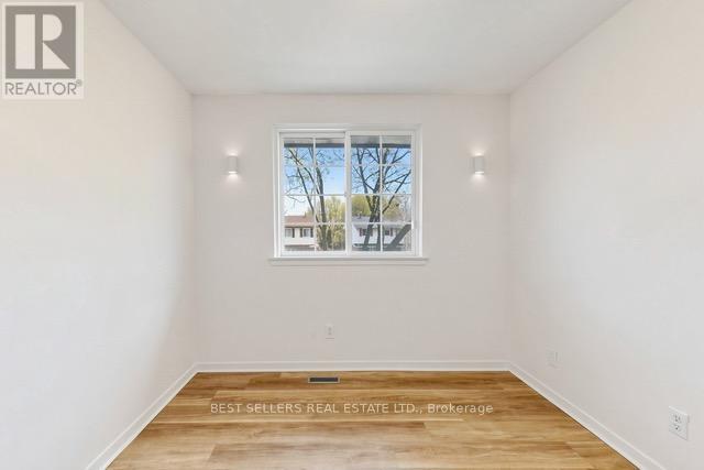 177 Mccraney Street W, Oakville, Ontario  L6H 1H8 - Photo 24 - W13080752
