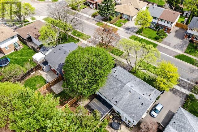 177 Mccraney Street W, Oakville, Ontario  L6H 1H8 - Photo 44 - W13080752