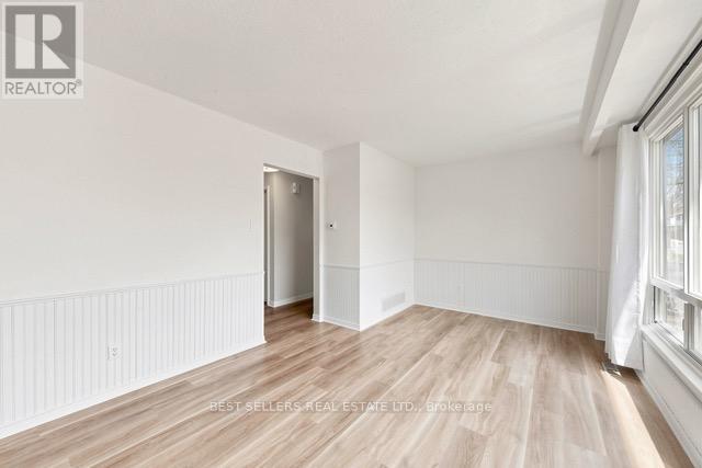177 Mccraney Street W, Oakville, Ontario  L6H 1H8 - Photo 7 - W13080752