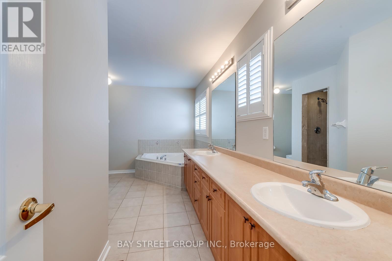 3581 Jorie Crescent, Mississauga, Ontario  L5M 7G5 - Photo 27 - W13080766