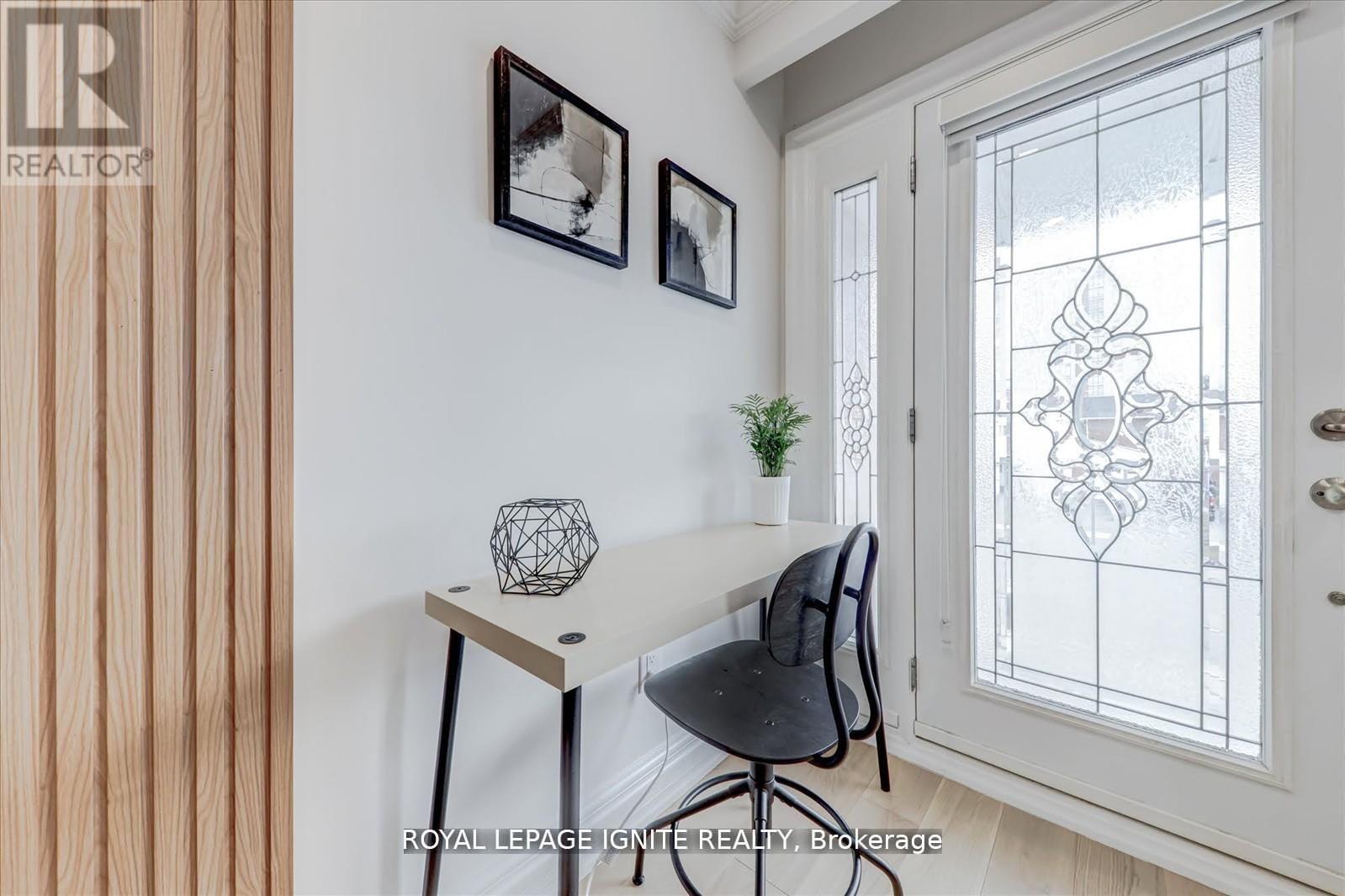 Main - 4023 Bishopstoke Lane, Mississauga, Ontario  L4Z 1H9 - Photo 10 - W13080780