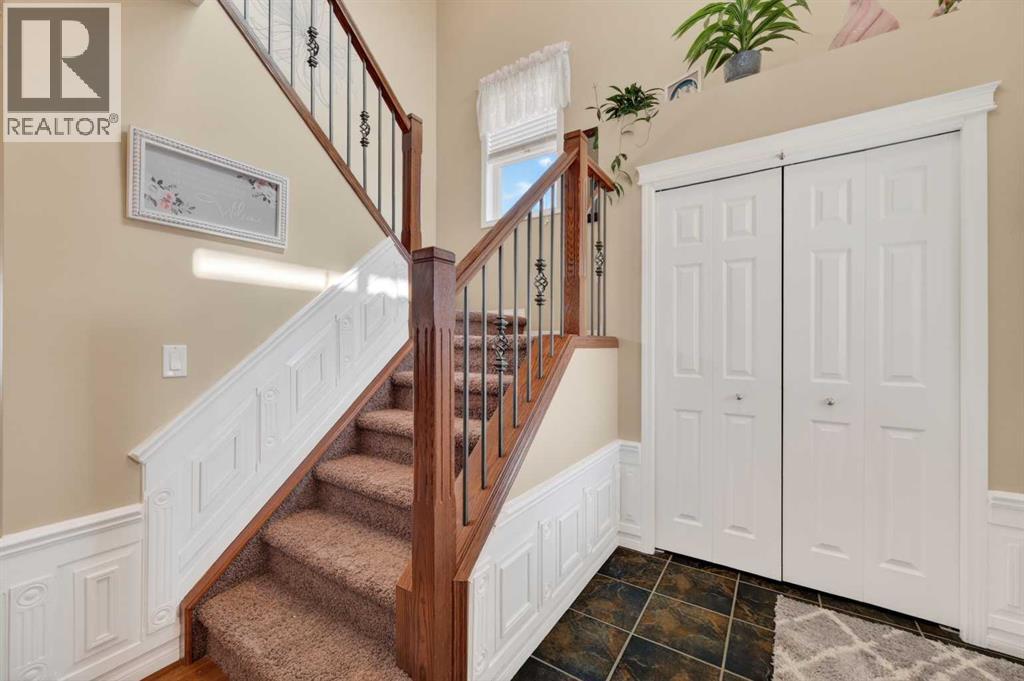 155 Morningside Circle Sw, Airdrie, Alberta  T4B 0L8 - Photo 4 - A2297518