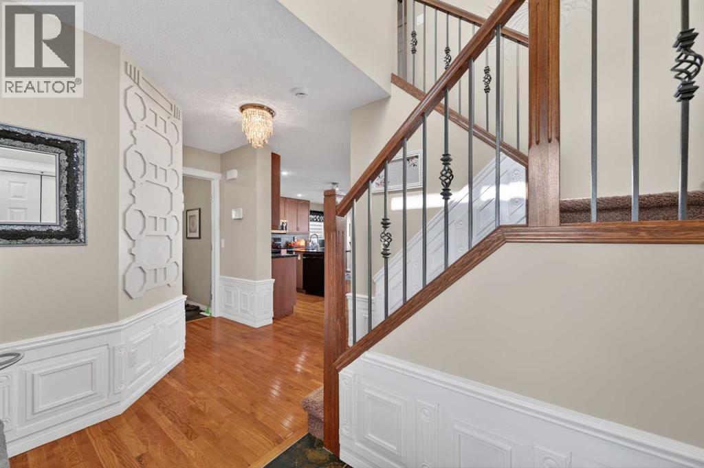 155 Morningside Circle Sw, Airdrie, Alberta  T4B 0L8 - Photo 3 - A2297518