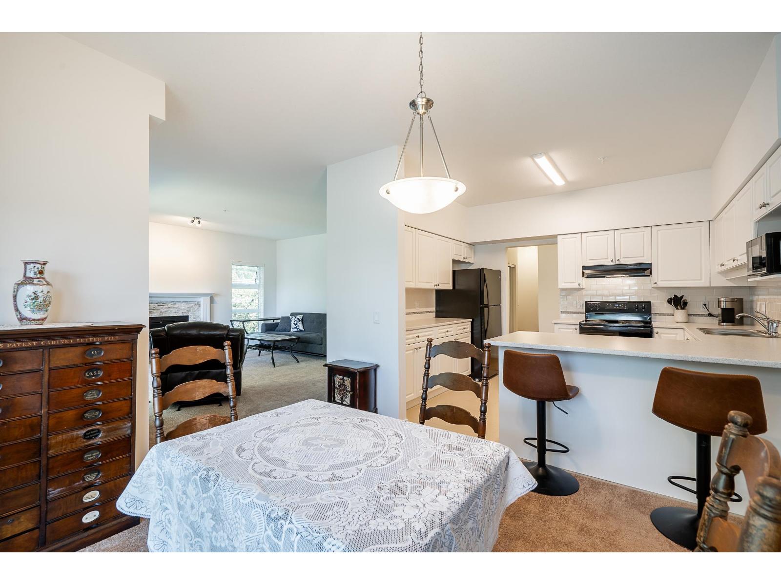 202 13911 70 Avenue, Surrey, British Columbia  V3W 6B4 - Photo 10 - R3119013