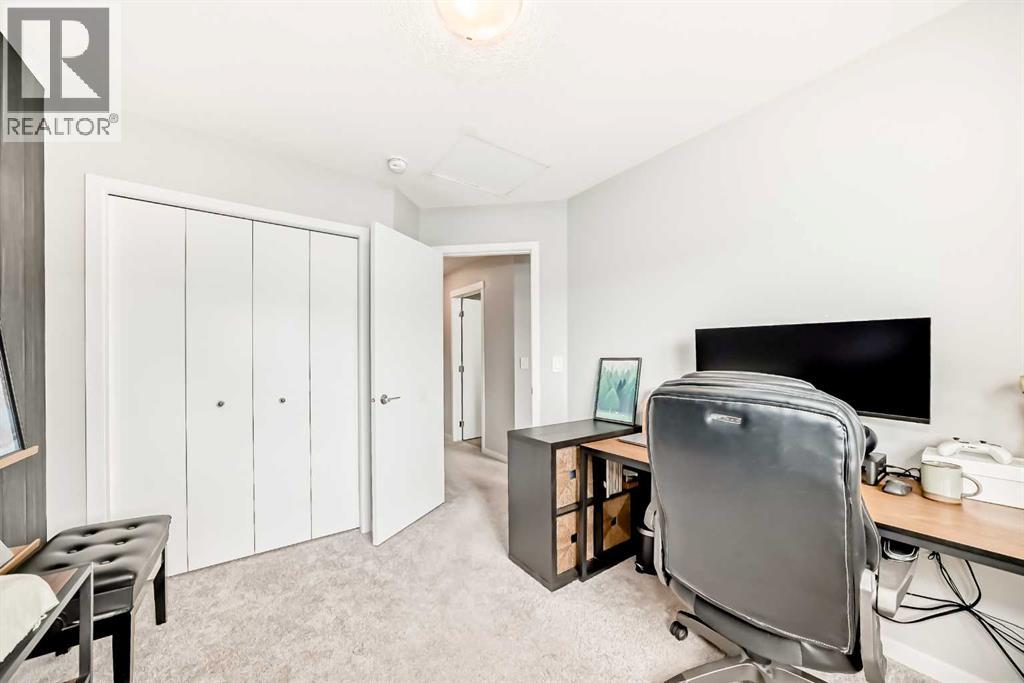 19 Rowley Common NW, Calgary, Alberta  T3L 0G4 - Photo 29 - A2303482