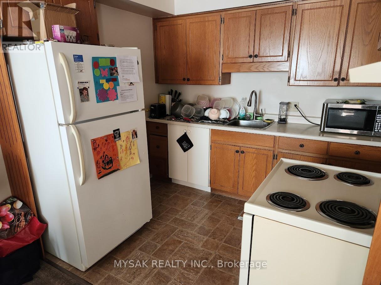 123 East Street, Central Huron, Ontario  N0M 1L0 - Photo 12 - X13080648