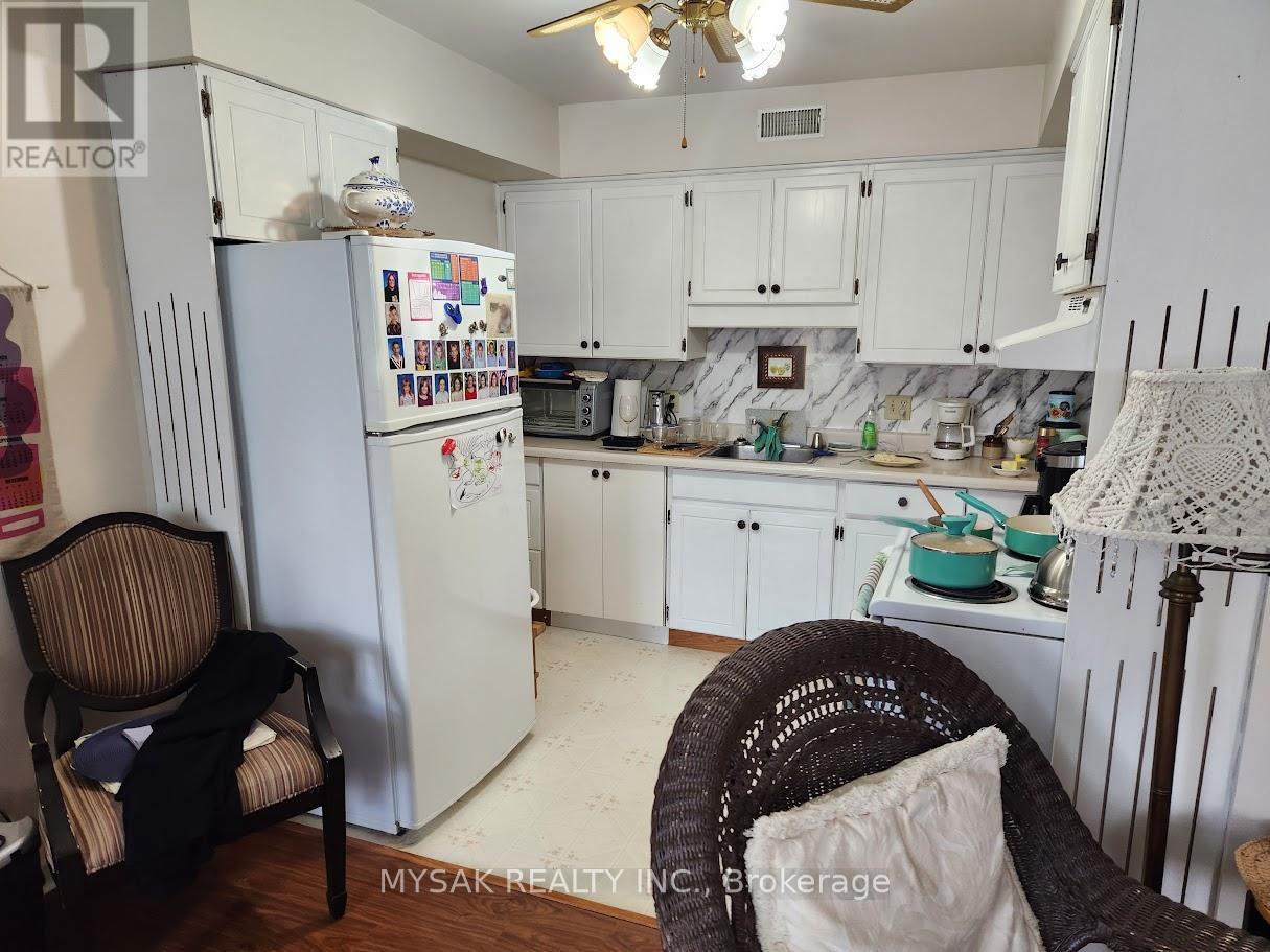 123 East Street, Central Huron, Ontario  N0M 1L0 - Photo 17 - X13080648