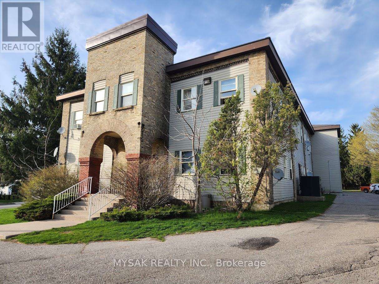 123 East Street, Central Huron, Ontario  N0M 1L0 - Photo 2 - X13080648