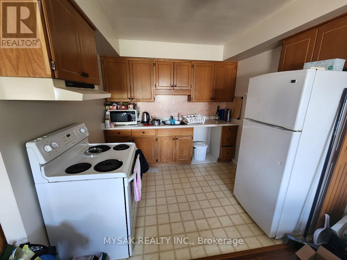 123 East Street, Central Huron, Ontario  N0M 1L0 - Photo 25 - X13080648