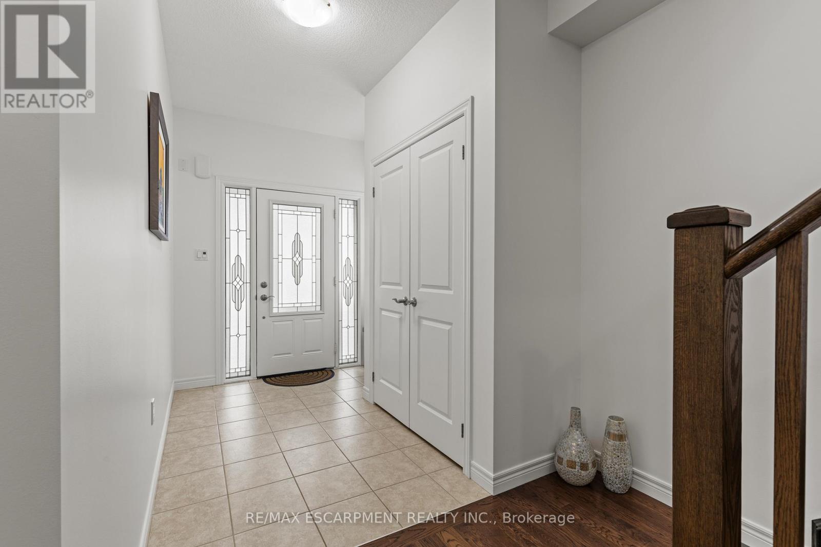 65 Winslow Way, Hamilton, Ontario  L8J 0G9 - Photo 6 - X13080672