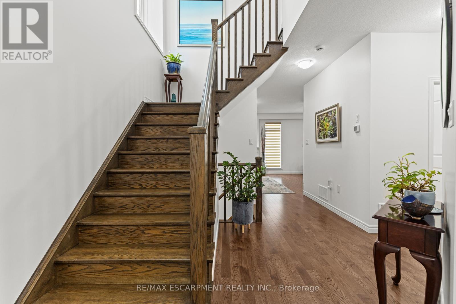 65 Winslow Way, Hamilton, Ontario  L8J 0G9 - Photo 7 - X13080672