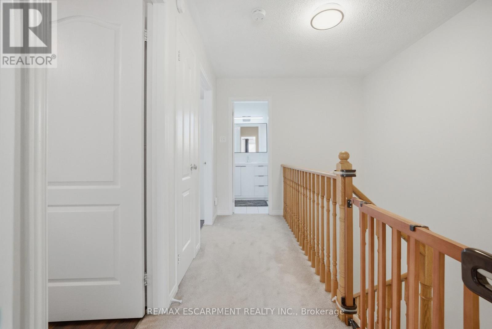 51 Harnesworth Crescent, Hamilton (Waterdown), Ontario  L8B 0J3 - Photo 25 - X13080824