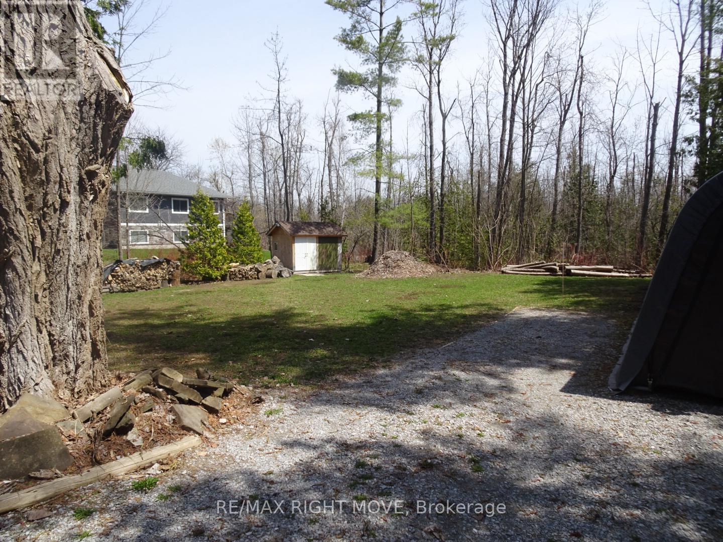 454 Bay Street, Orillia, Ontario  L3V 3X7 - Photo 17 - S13045272