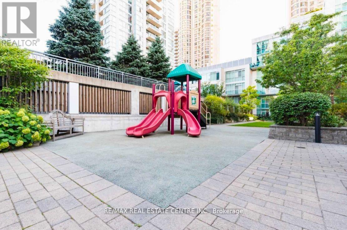 711 - 220 Burnhamthorpe Road, Mississauga, Ontario  L5B 4N4 - Photo 36 - W13080260