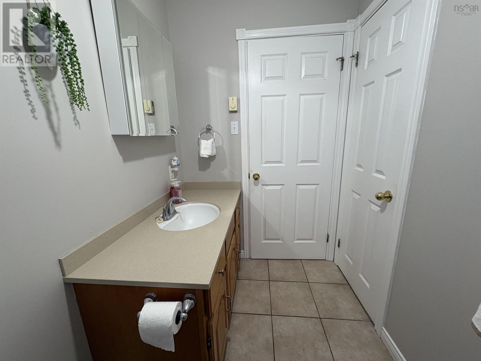10 Egerton Street, Trenton, Nova Scotia  B0K 1X0 - Photo 15 - 202609635