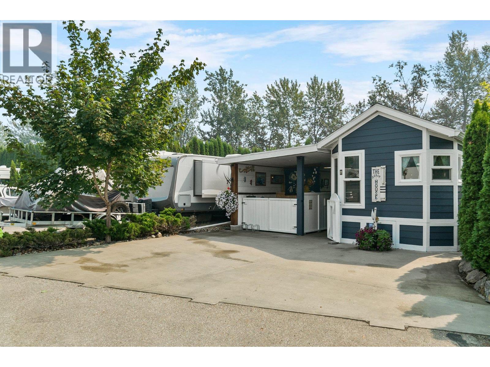 1383 Silver Sands Road Unit# 6, Sicamous, British Columbia  V0E 2V1 - Photo 3 - 10385755