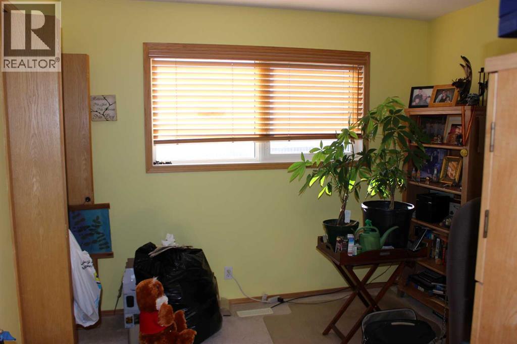 605 Maple Place, Picture Butte, Alberta  T0K 1V0 - Photo 13 - A2307811
