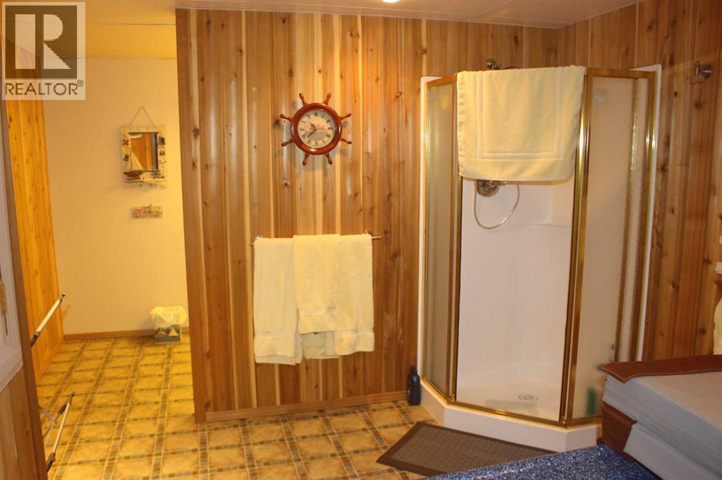 605 Maple Place, Picture Butte, Alberta  T0K 1V0 - Photo 24 - A2307811