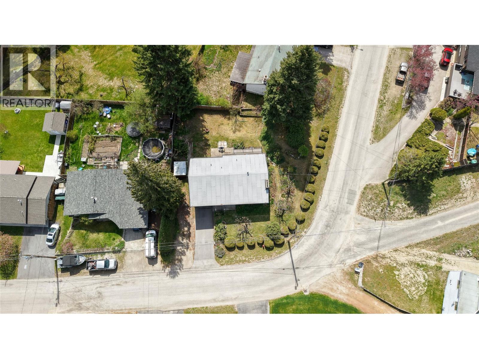 729 Lynnwood Crescent, Castlegar, British Columbia  V1N 1E4 - Photo 36 - 10384852