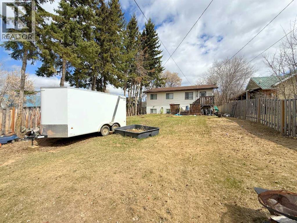 4909 42 Street, Athabasca, Alberta  T9S 1P7 - Photo 2 - A2289265