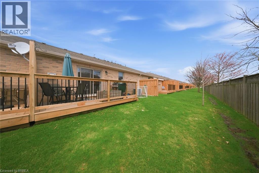 385 Park Road N Unit# 10, Brantford, Ontario  N3R 0A1 - Photo 31 - 40818946