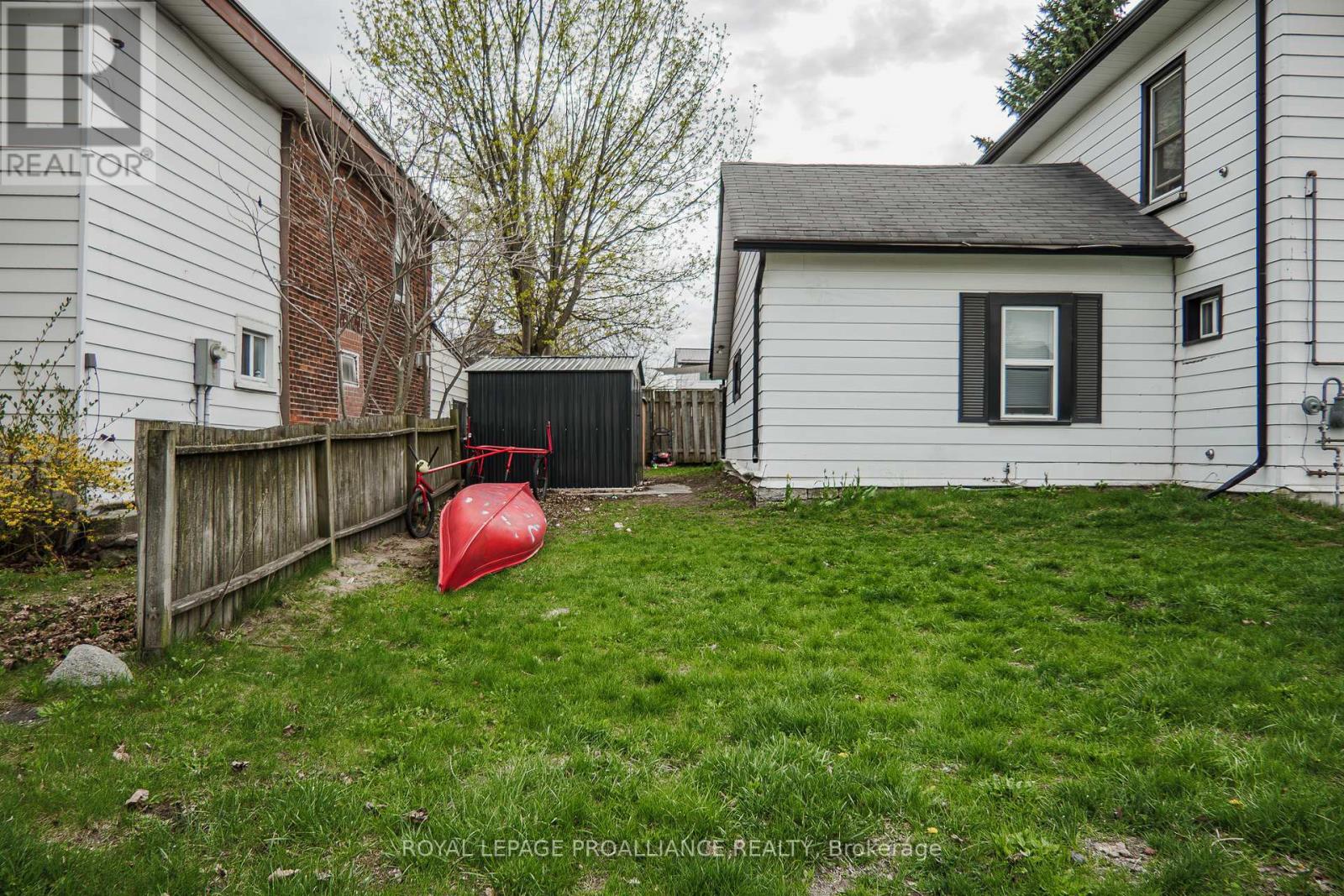 71 Canal Street, Quinte West, Ontario  K8V 4K4 - Photo 33 - X13080896