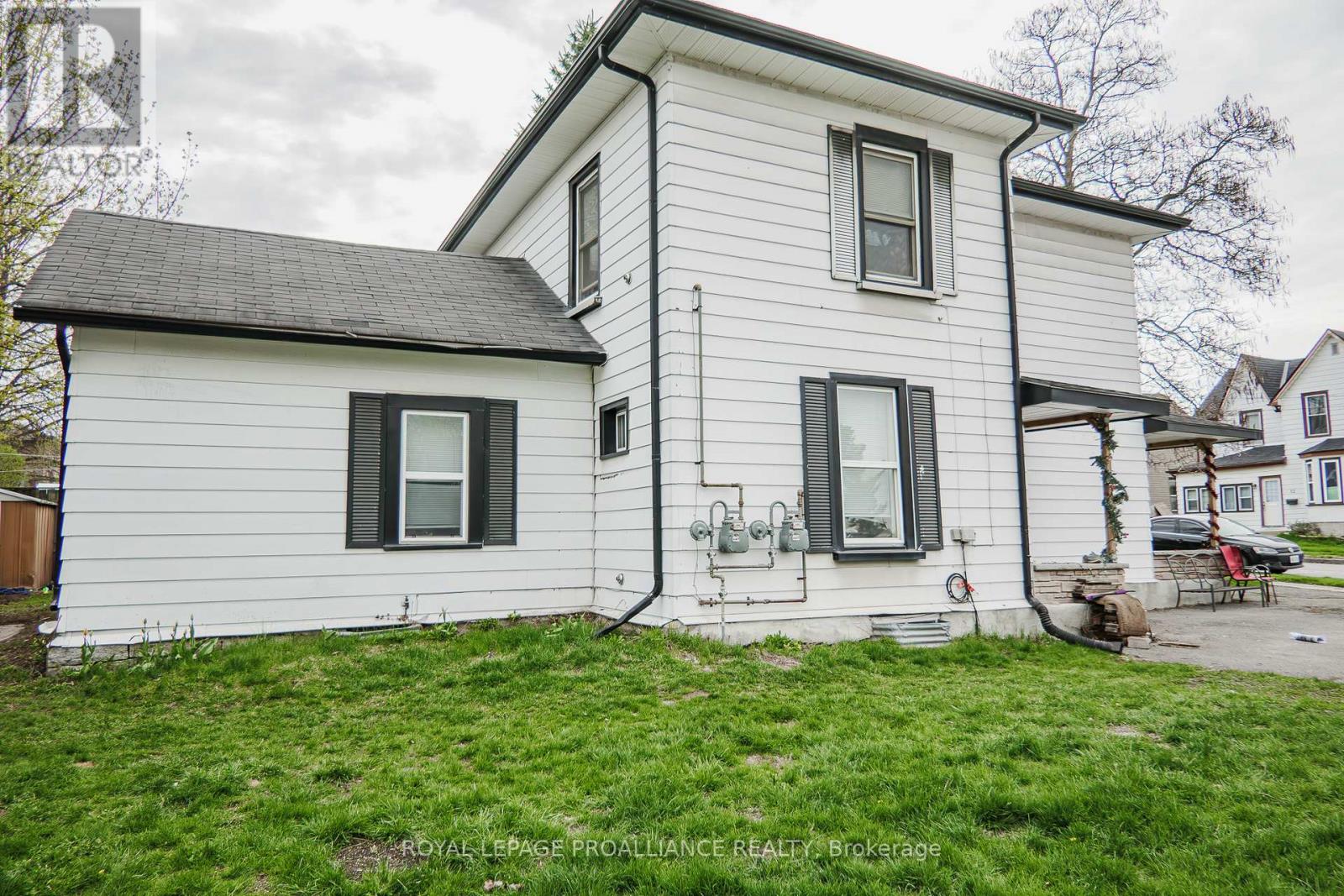 71 Canal Street, Quinte West, Ontario  K8V 4K4 - Photo 34 - X13080896