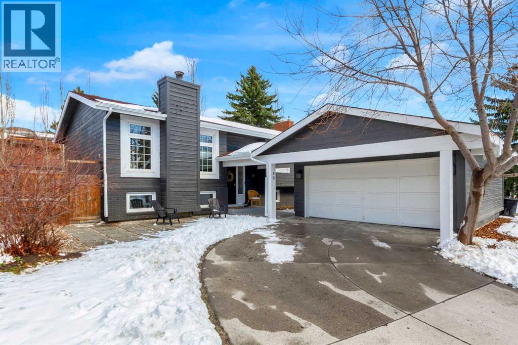 40 Deermont Road Se, Calgary, Alberta  T2J 5T5 - Photo 1 - A2301333