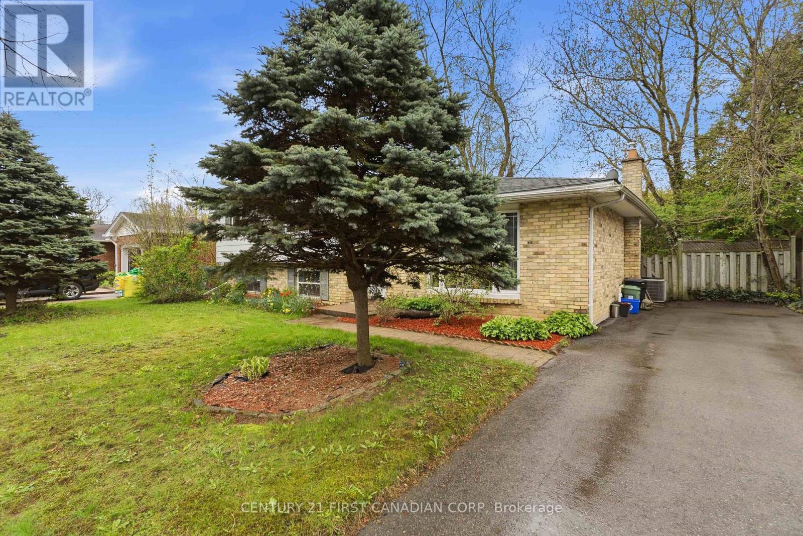1412 Stoneybrook Crescent, London North, Ontario  N5X 1C1 - Photo 2 - X13080990