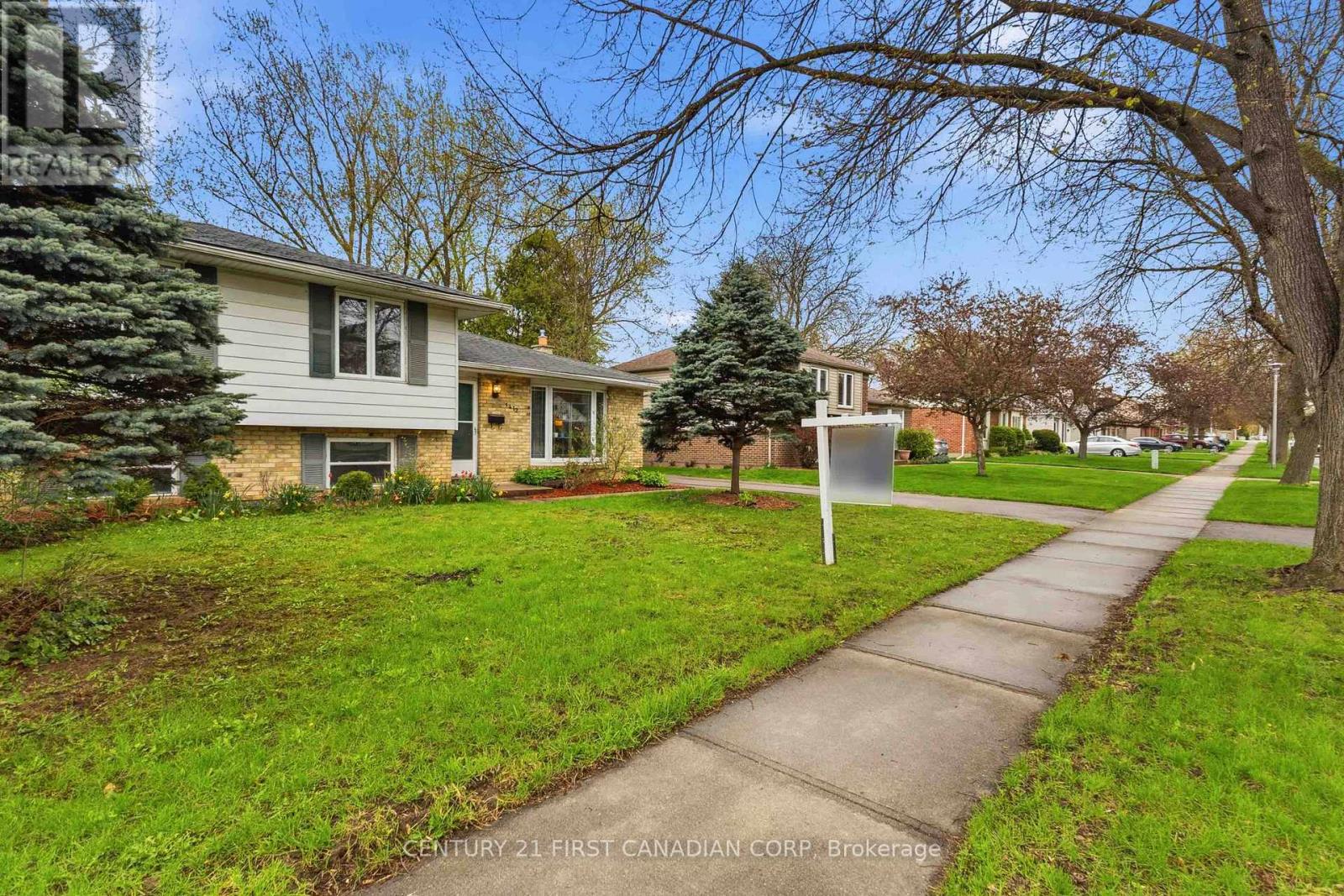 1412 Stoneybrook Crescent, London North, Ontario  N5X 1C1 - Photo 4 - X13080990