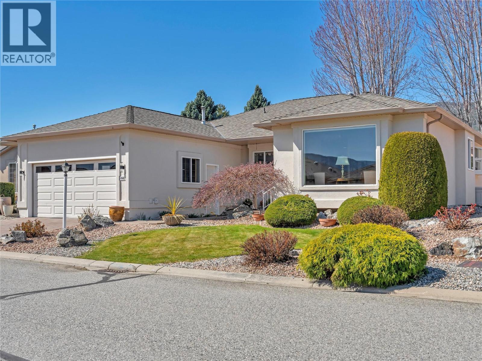 443 Ridge Place, Penticton, British Columbia  V2A 8N7 - Photo 1 - 10382960