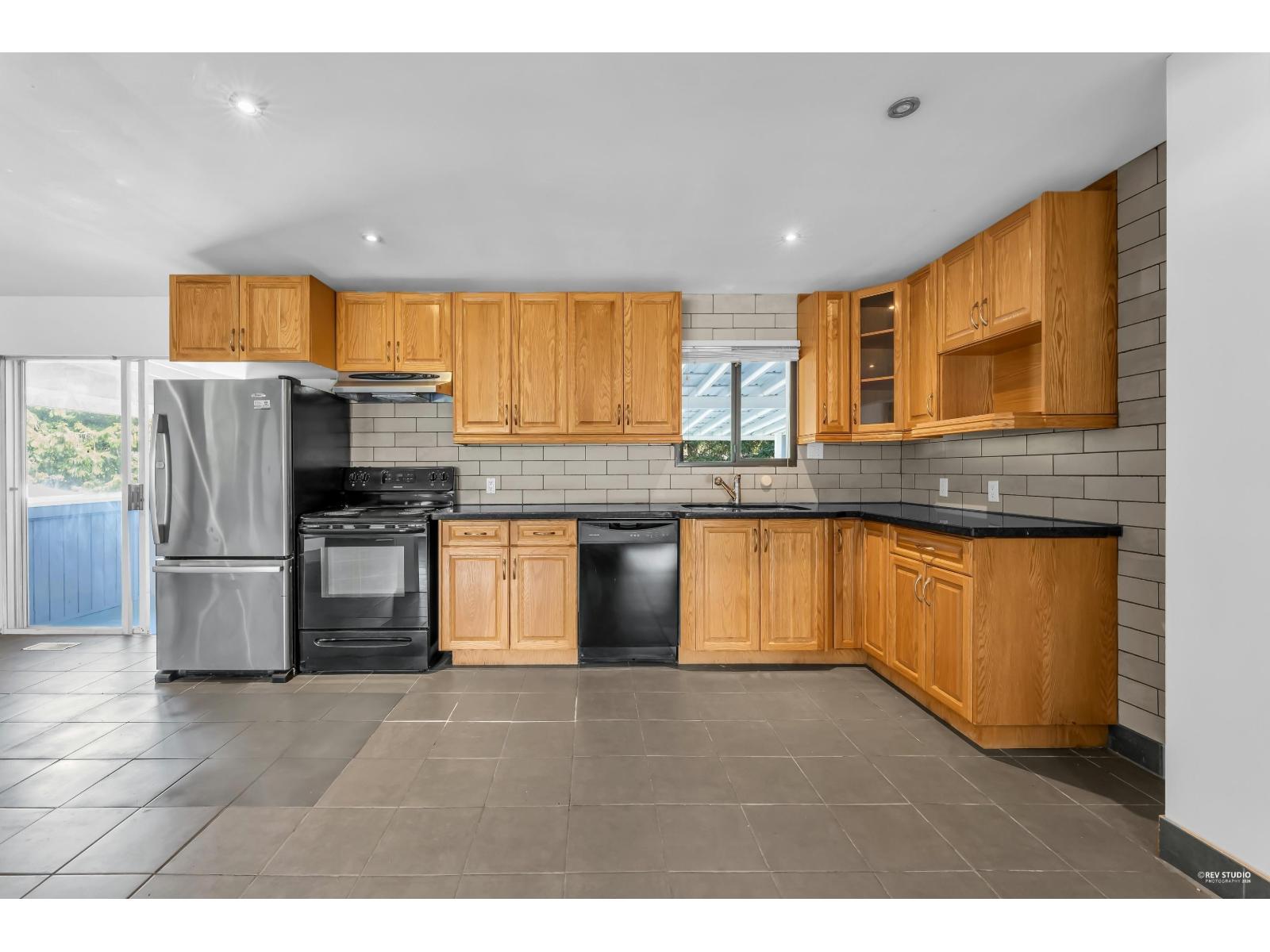 26747 32 Avenue, Langley, British Columbia  V4W 3G4 - Photo 14 - R3119088