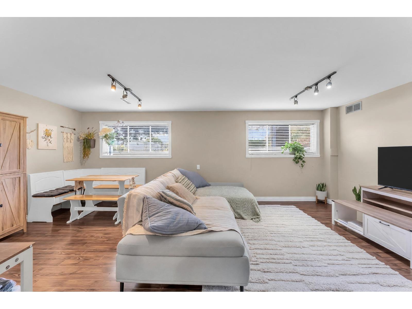 26747 32 Avenue, Langley, British Columbia  V4W 3G4 - Photo 26 - R3119088