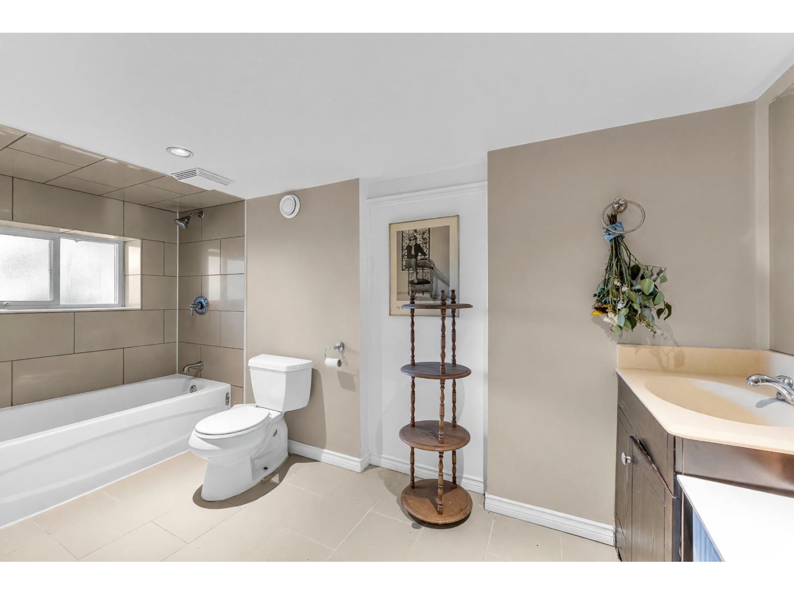 26747 32 Avenue, Langley, British Columbia  V4W 3G4 - Photo 33 - R3119088