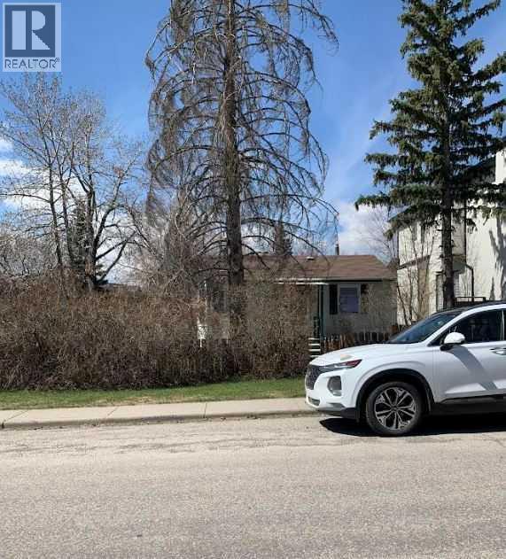 2103 Mackay Road NW, Calgary, Alberta  T3B 1C9 - Photo 5 - A2305523