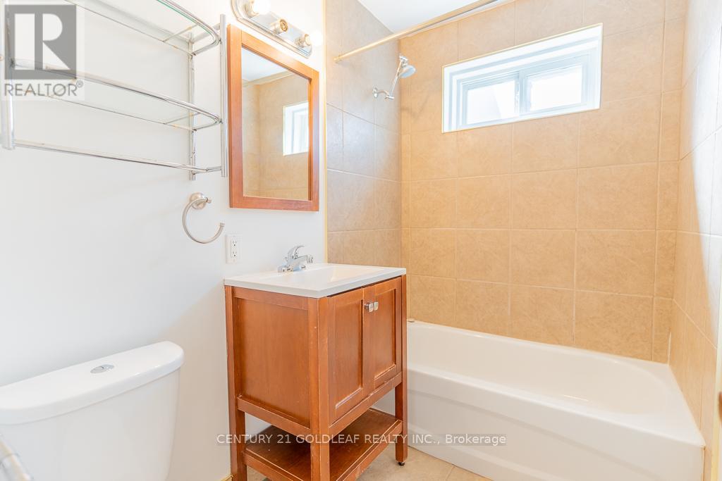 543 Kirkwood Avenue, Ottawa, Ontario  K1Z 5X2 - Photo 19 - X13080986