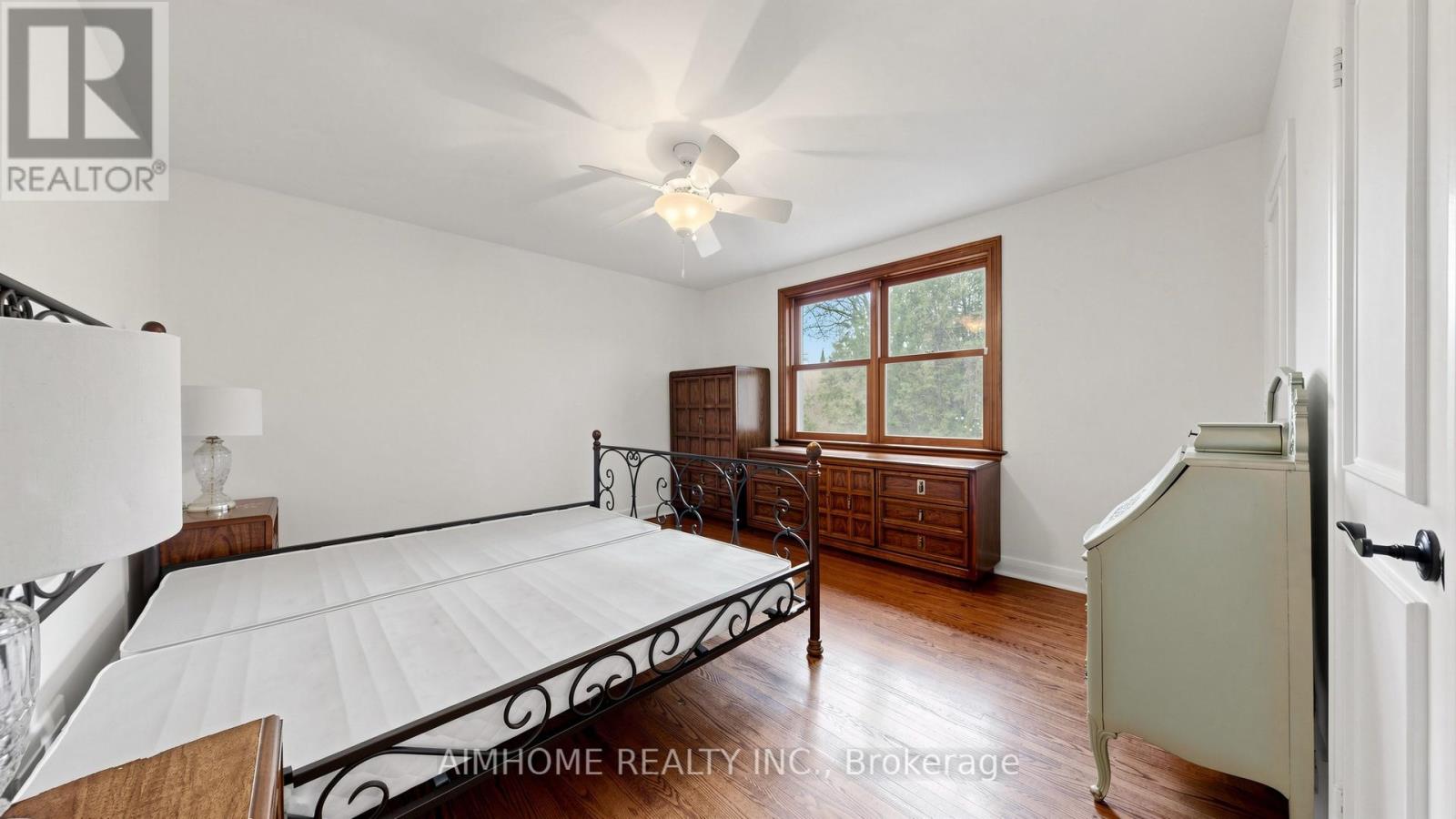 54 Plymbridge Road, Toronto, Ontario  M2P 1A3 - Photo 18 - C13076360