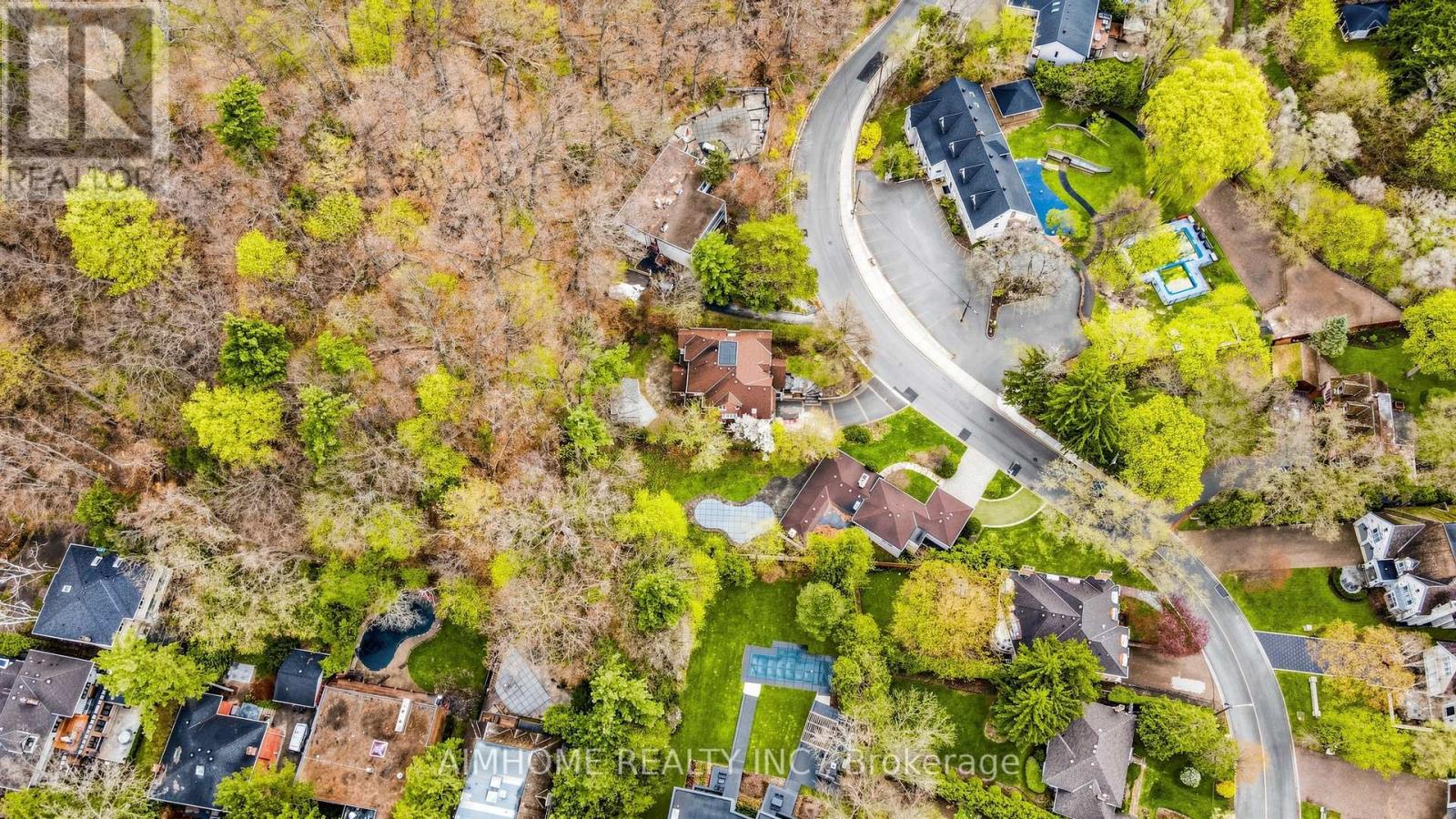 54 Plymbridge Road, Toronto, Ontario  M2P 1A3 - Photo 39 - C13076360