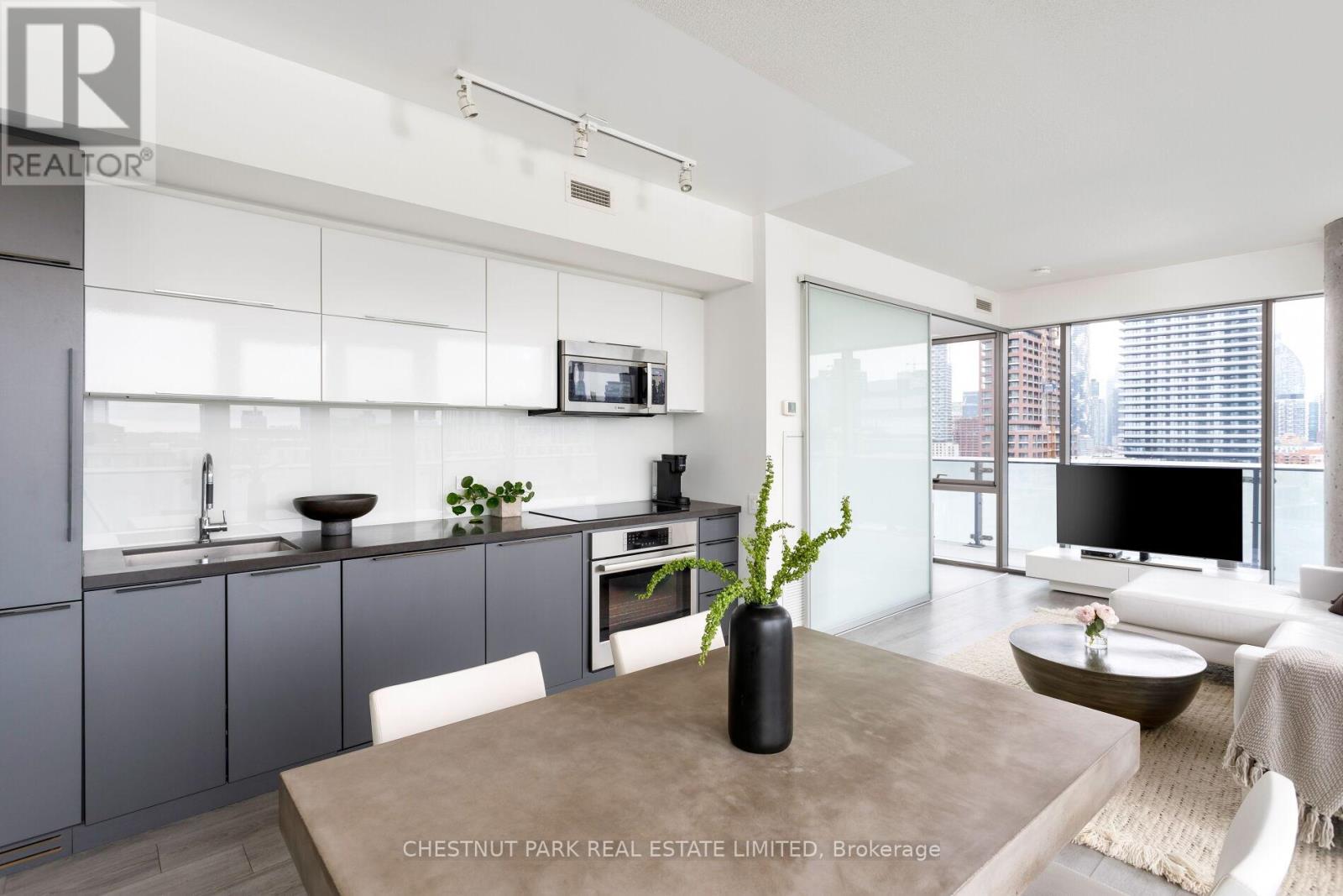 1302 - 70 Distillery Lane, Toronto, Ontario  M5A 0E3 - Photo 4 - C13076732