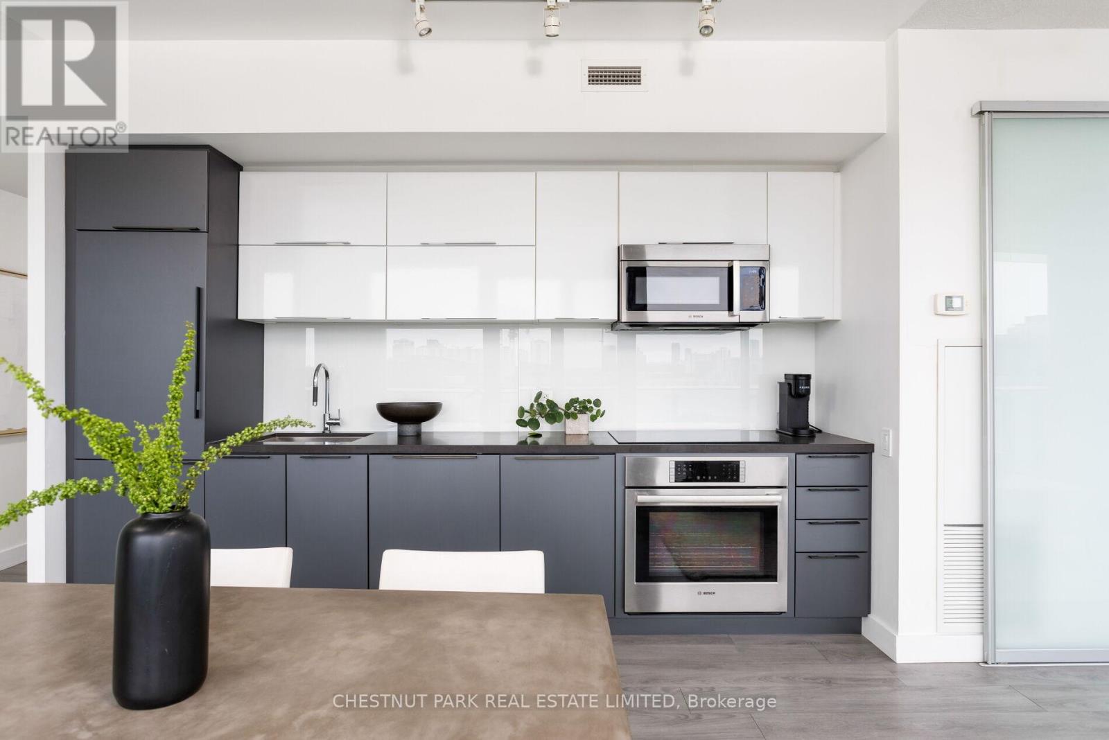 1302 - 70 Distillery Lane, Toronto, Ontario  M5A 0E3 - Photo 6 - C13076732