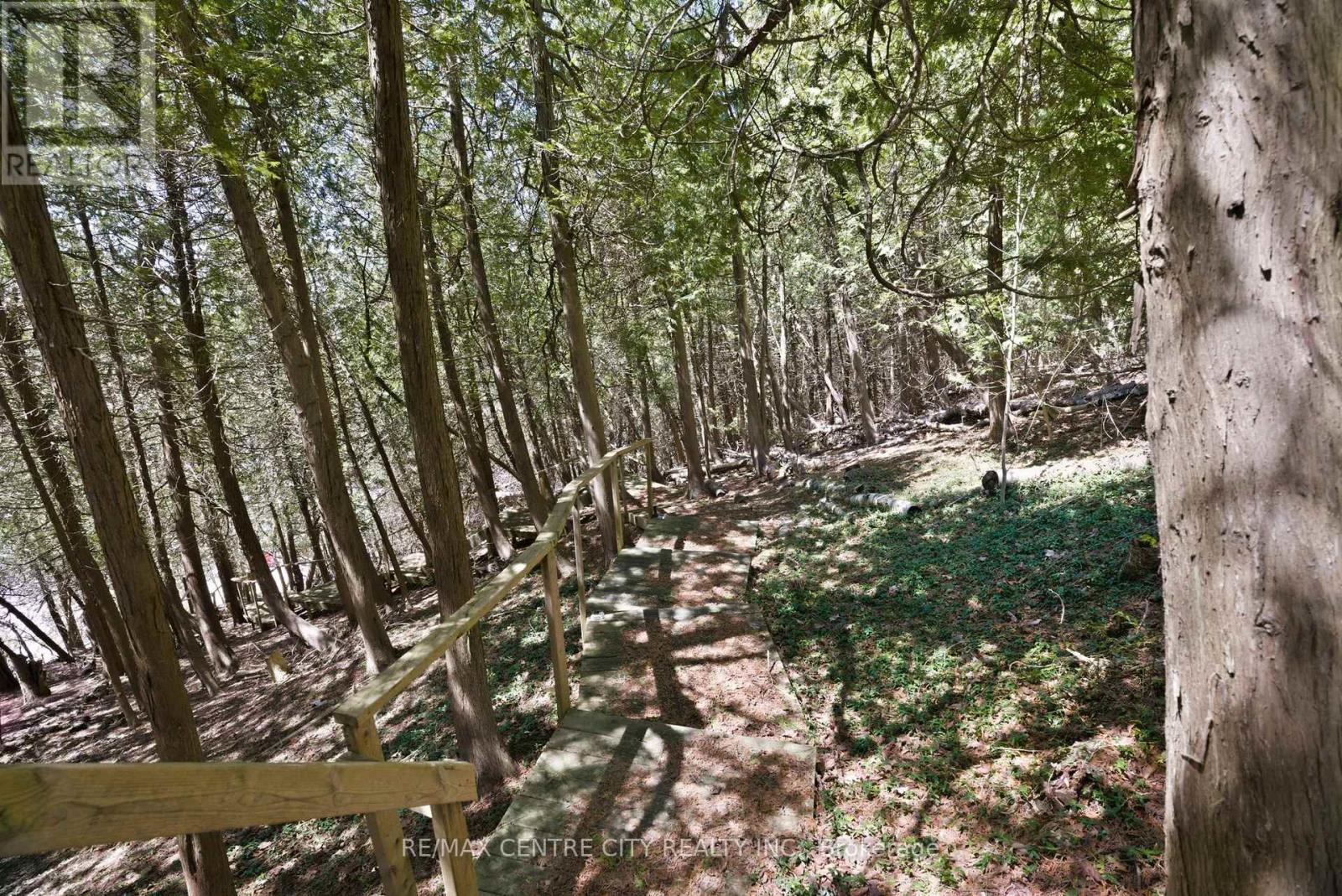 82431 Golf Course Road, Ashfield-Colborne-Wawanosh, Ontario  N0M 3Y2 - Photo 31 - X13080402