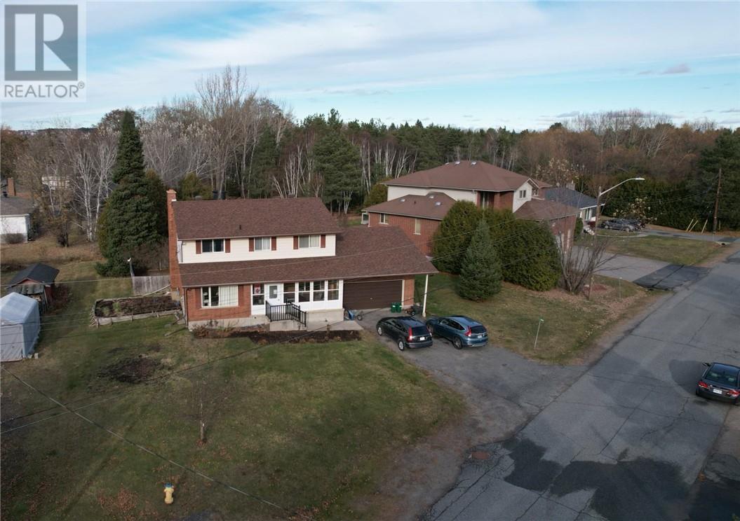 1424 Ramsey Lake Rd, Sudbury, Ontario  P3E 6J1 - Photo 1 - 2127496